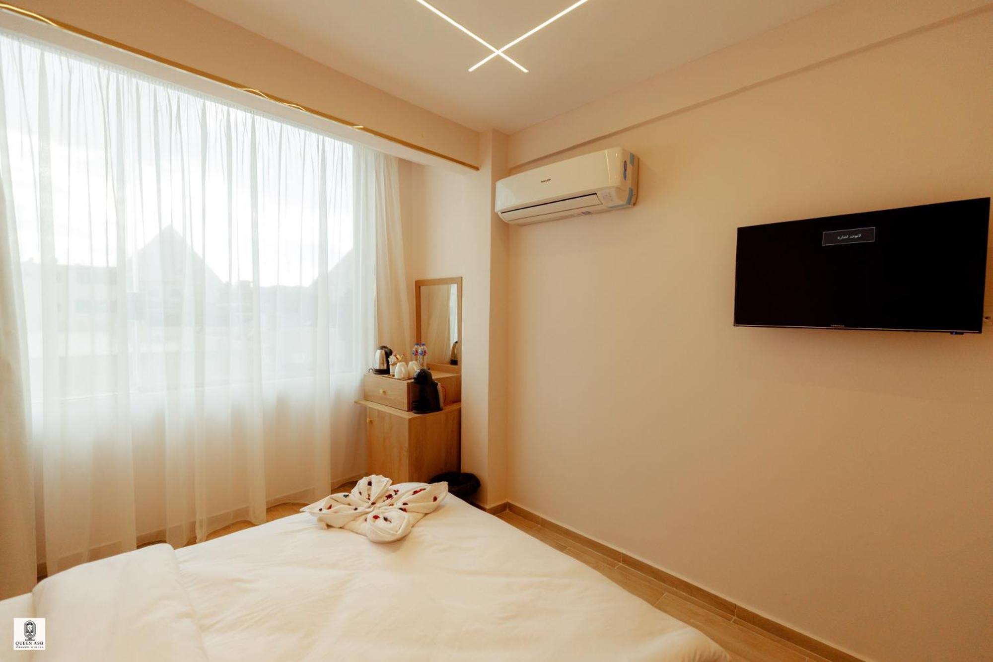 Queen Ash Pyramid View Inn Kafret el-Gabal エクステリア 写真