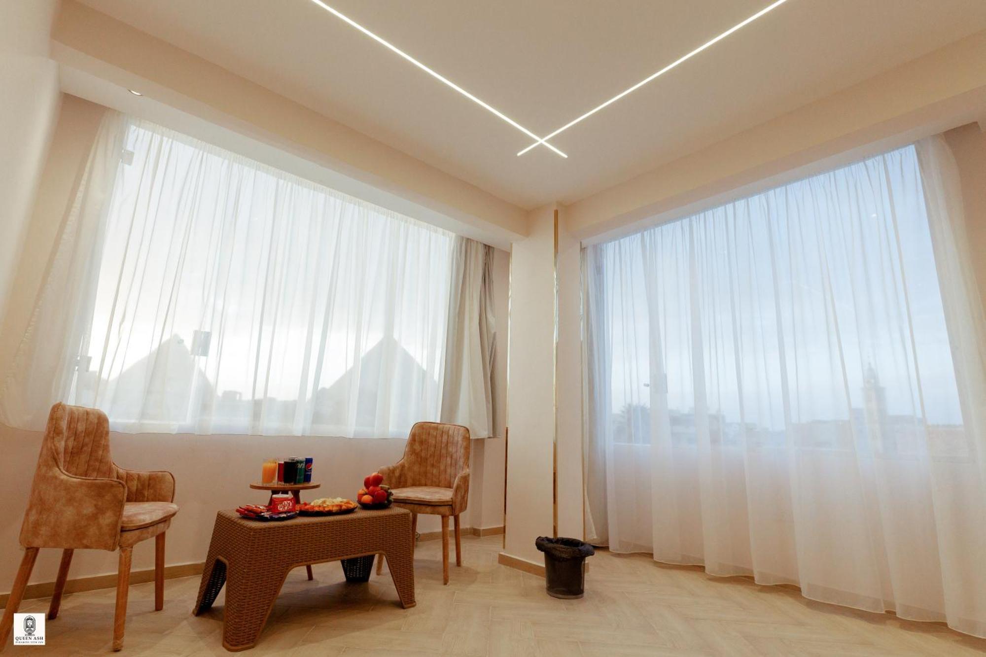 Queen Ash Pyramid View Inn Kafret el-Gabal エクステリア 写真