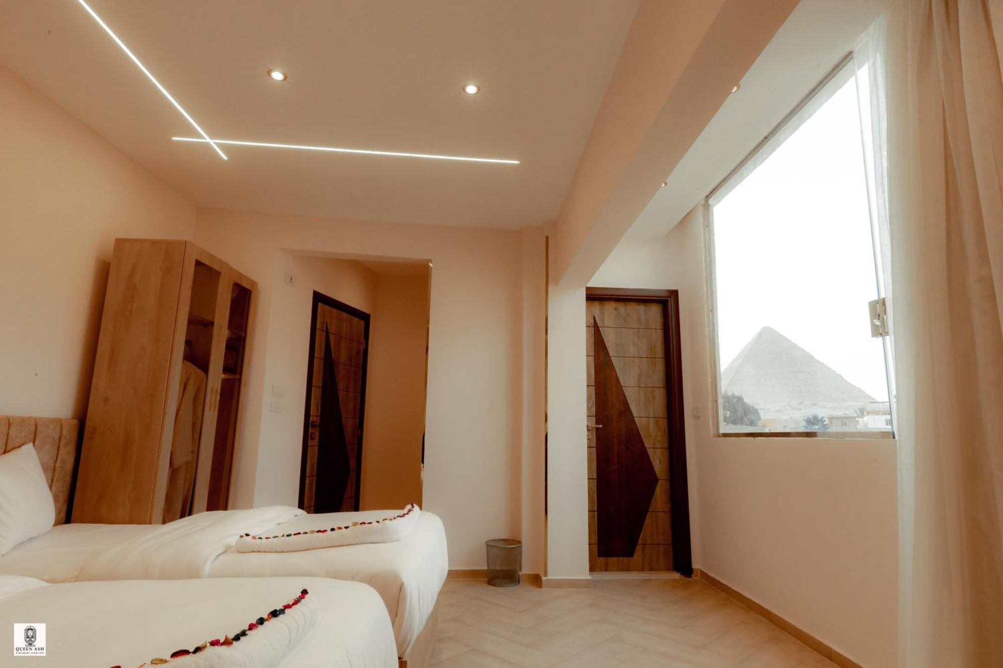 Queen Ash Pyramid View Inn Kafret el-Gabal エクステリア 写真