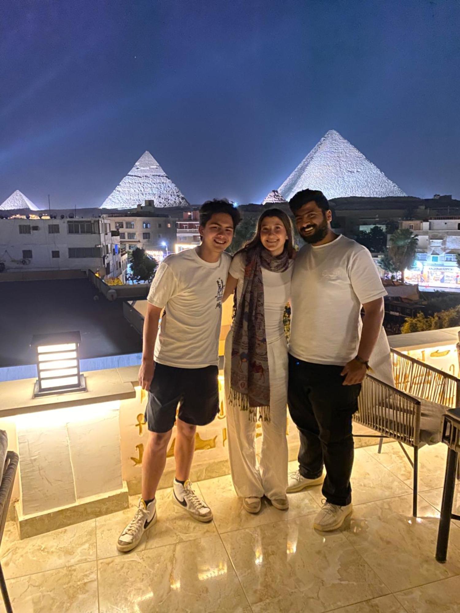 Queen Ash Pyramid View Inn Kafret el-Gabal エクステリア 写真